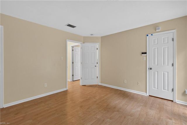 829 Huntly CT, Chesapeake, VA 23320
