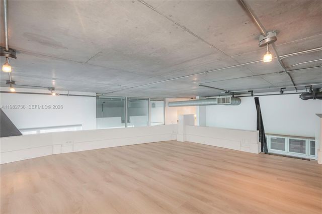 10 SW South River Dr 607, Miami, FL 33130