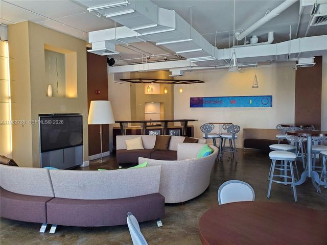 10 SW South River Dr 607, Miami, FL 33130