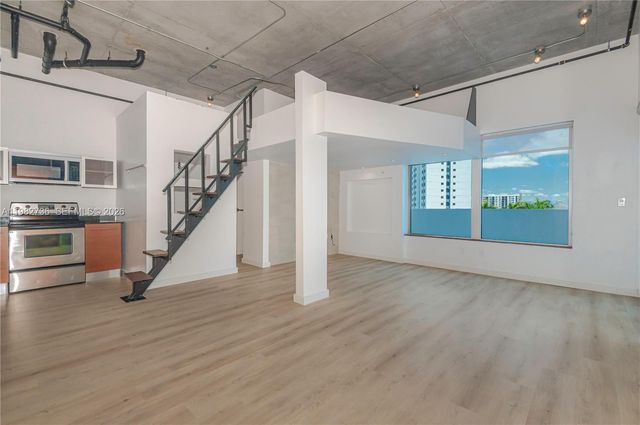 10 SW South River Dr 607, Miami, FL 33130