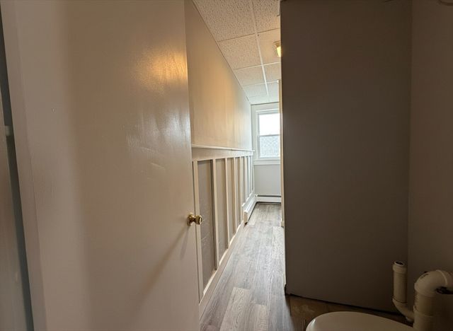 133 University Ave 5, Lowell, MA 01854