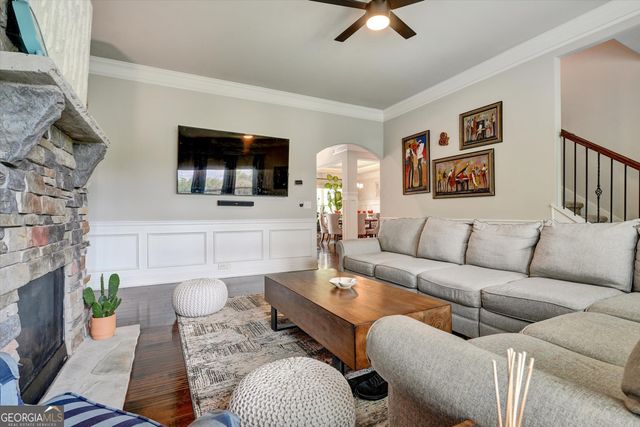 3770 Lake Haven Way, Atlanta, GA 30349