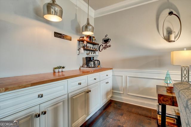 3770 Lake Haven Way, Atlanta, GA 30349