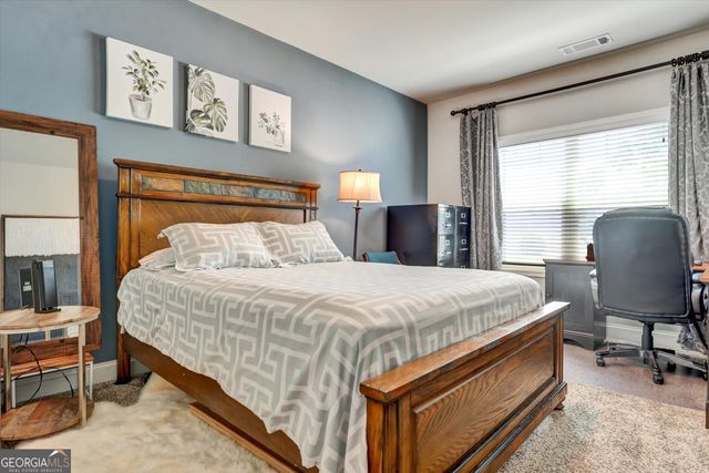 3770 Lake Haven Way, Atlanta, GA 30349