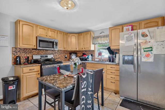 7 EDWARD ST, Lumberton, NJ 08048