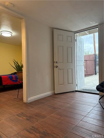 2005 Redding, Rosemead, CA 91770