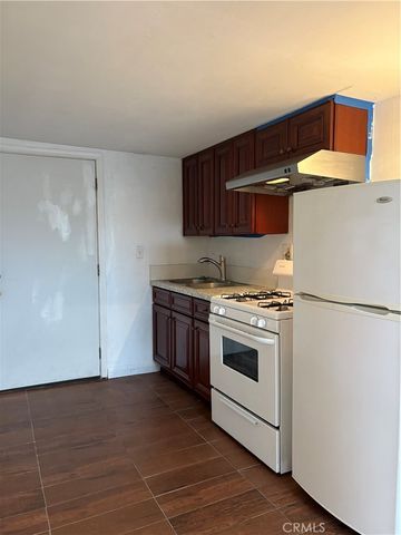 2005 Redding, Rosemead, CA 91770