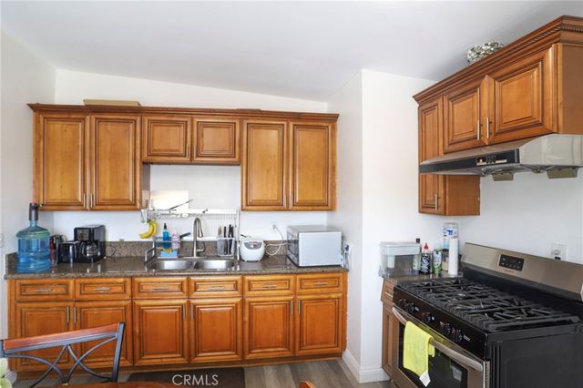 2005 Redding, Rosemead, CA 91770