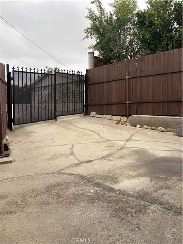 2005 Redding, Rosemead, CA 91770