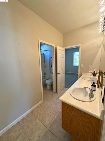 1788 Moreau Way, Brentwood, CA 94513