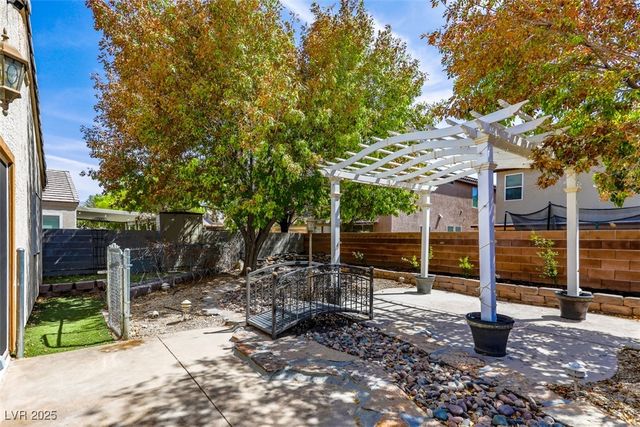 6208 Grizzly Gorge Street, Las Vegas, NV 89130