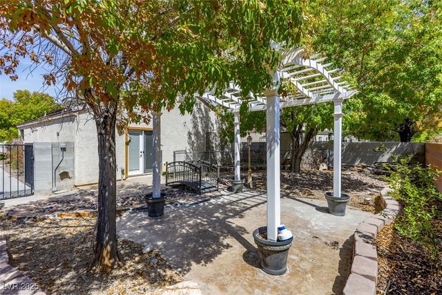 6208 Grizzly Gorge Street, Las Vegas, NV 89130