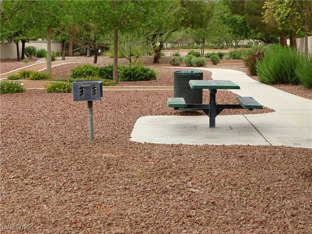 6208 Grizzly Gorge Street, Las Vegas, NV 89130