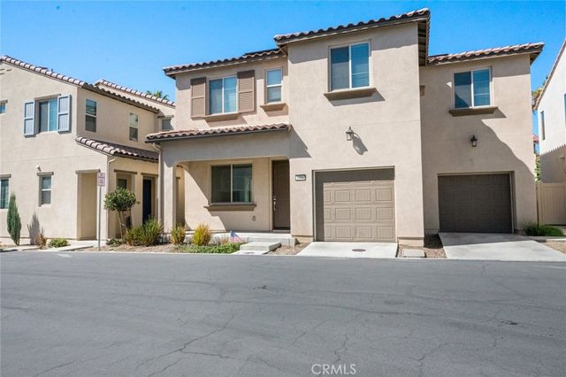 1454 E Laurelwood, San Bernardino, CA 92408