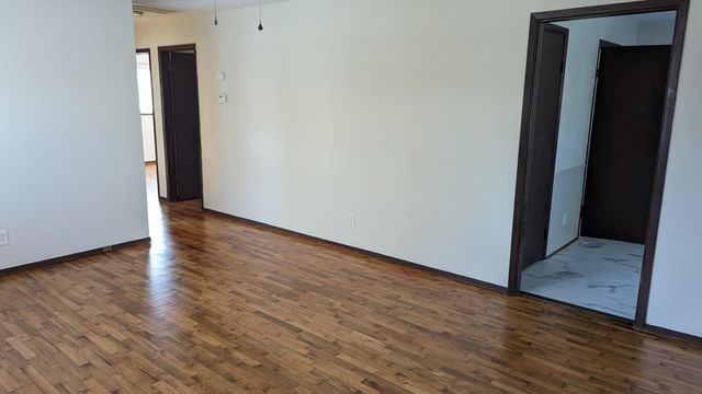 3237 S Ferguson Avenue, Springfield, MO 65807