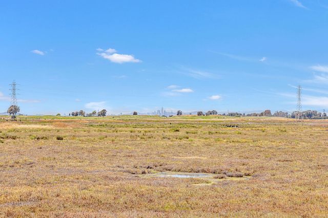 2213 Wigeon Court, San Leandro, CA 94579