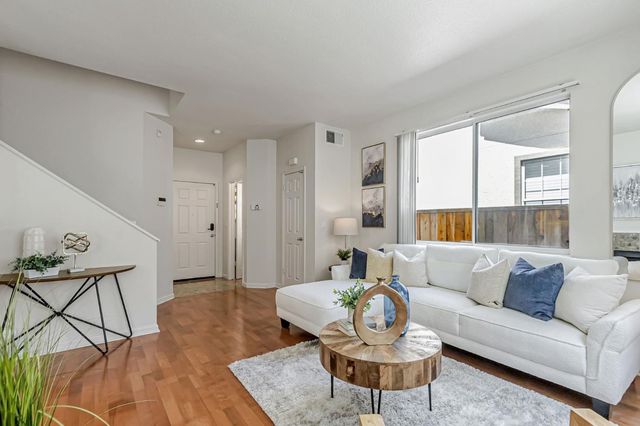 2213 Wigeon Court, San Leandro, CA 94579