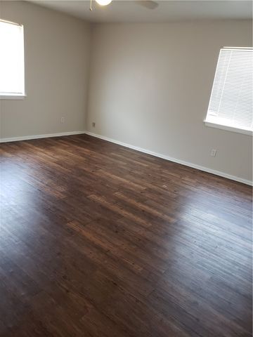 6845 Rhine Dr, Corpus Christi, TX 78412