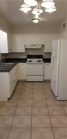 6845 Rhine Dr, Corpus Christi, TX 78412