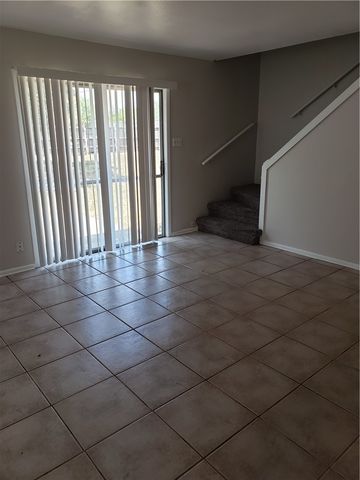 6845 Rhine Dr, Corpus Christi, TX 78412