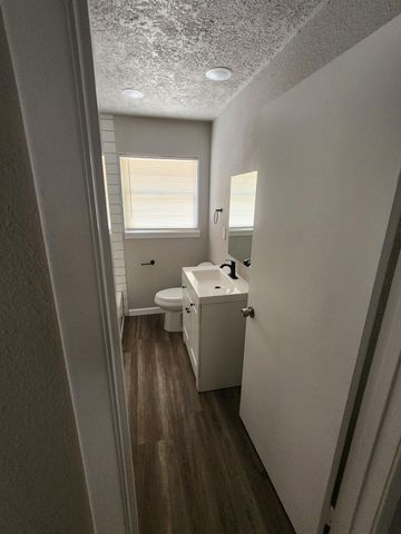 610 Tovrea Road, Alvin, TX 77511