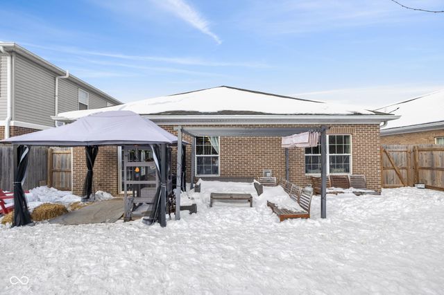 853 Hildebrand Drive, Indianapolis, IN 46217