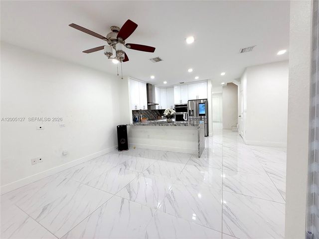 758 NE 34th Ave 758, Homestead, FL 33033