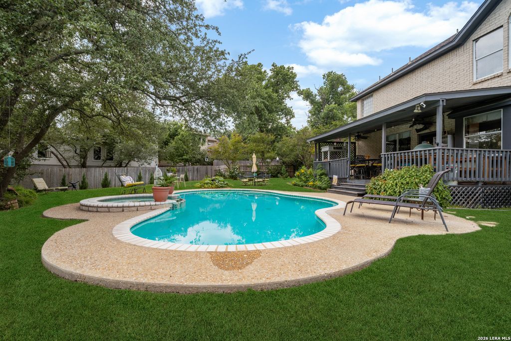 742 Mello Oak, San Antonio, TX 78258