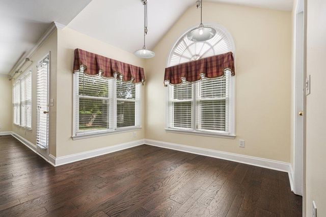 1050 Fairwood Overlook, Acworth, GA 30101