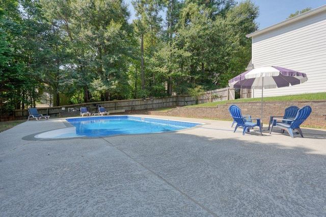 1050 Fairwood Overlook, Acworth, GA 30101