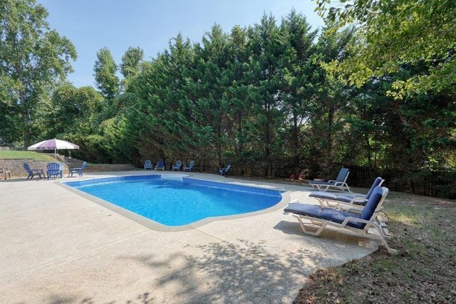 1050 Fairwood Overlook, Acworth, GA 30101