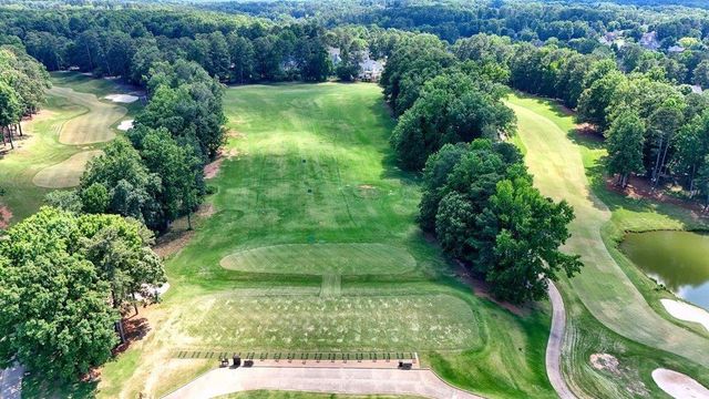 1050 Fairwood Overlook, Acworth, GA 30101