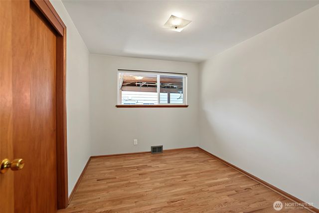 5925 48th Avenue S, Seattle, WA 98118