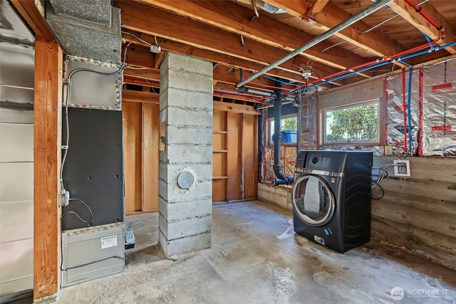 5925 48th Avenue S, Seattle, WA 98118
