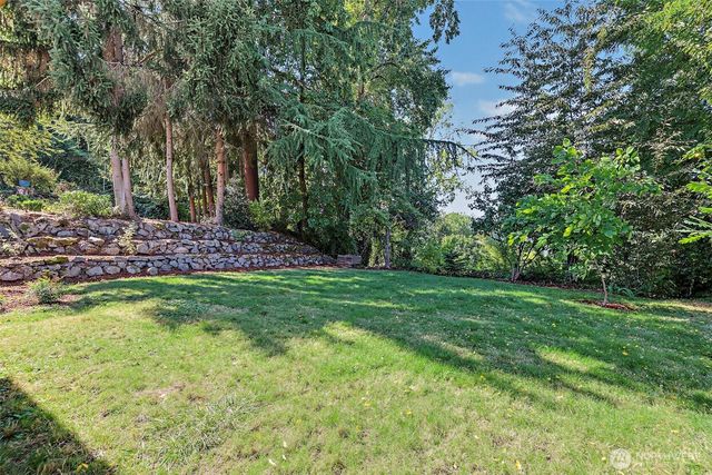 5925 48th Avenue S, Seattle, WA 98118