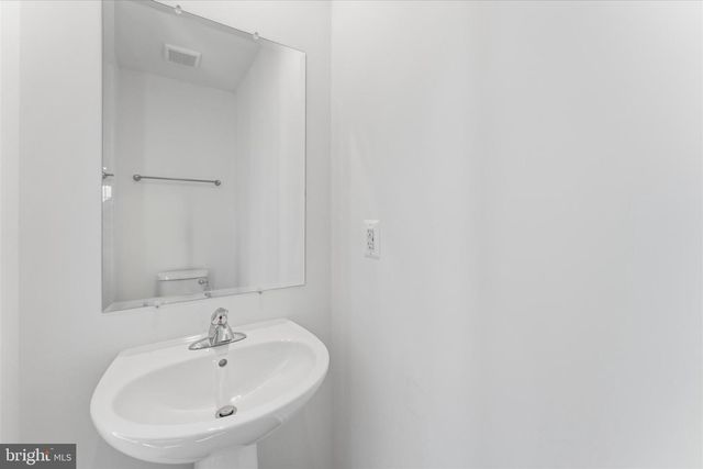 505 FONTANA CIR, Martinsburg, WV 25403