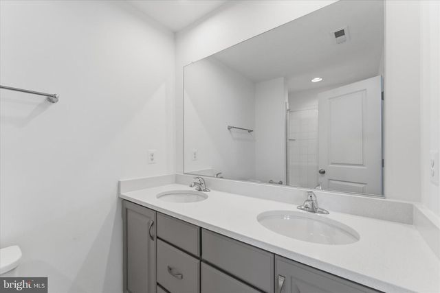 505 FONTANA CIR, Martinsburg, WV 25403