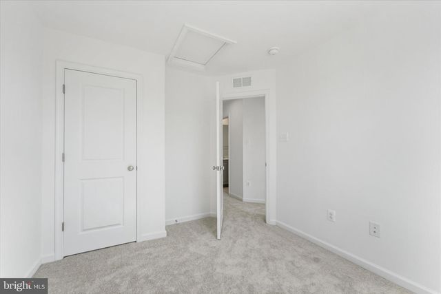 505 FONTANA CIR, Martinsburg, WV 25403