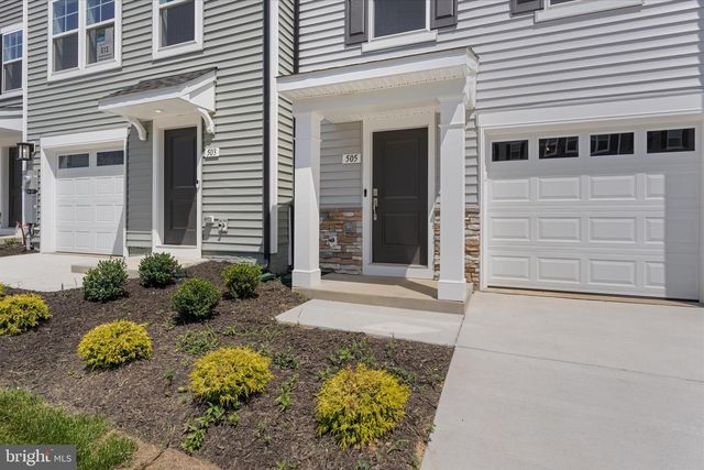 505 FONTANA CIR, Martinsburg, WV 25403