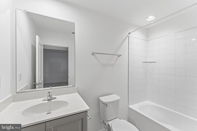 505 FONTANA CIR, Martinsburg, WV 25403