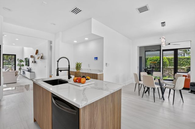 21312 Greenwood Court, Boca Raton, FL 33433