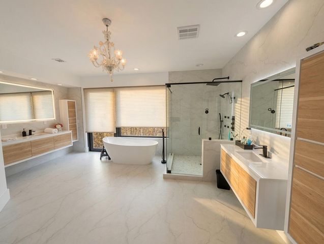 21312 Greenwood Court, Boca Raton, FL 33433