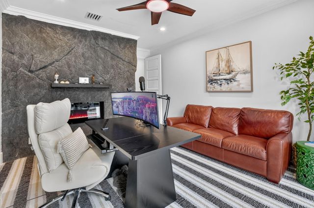 21312 Greenwood Court, Boca Raton, FL 33433