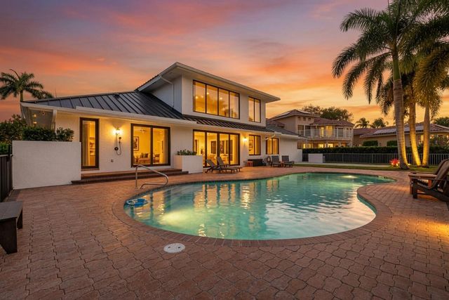 21312 Greenwood Court, Boca Raton, FL 33433