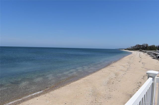 52755 Soundview Avenue, Southold, NY 11971