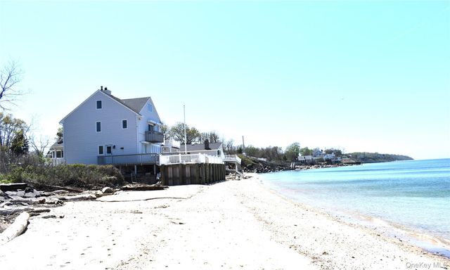 52755 Soundview Avenue, Southold, NY 11971