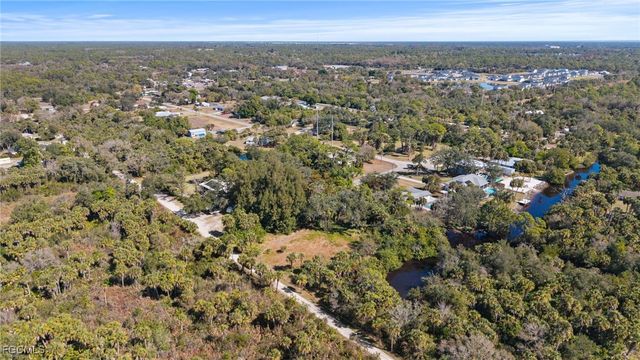 16920 Pelican WAY, North Fort Myers, FL 33917