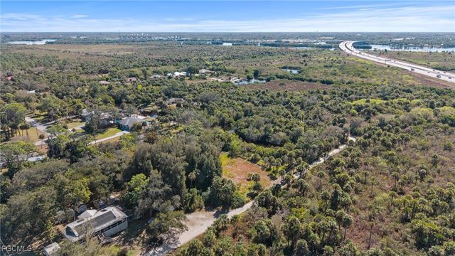 16920 Pelican WAY, North Fort Myers, FL 33917