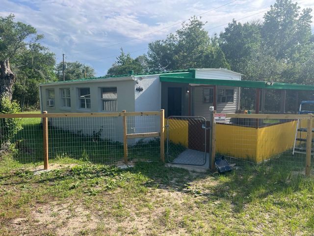 20456 SE 140TH STREET, Umatilla, FL 32784