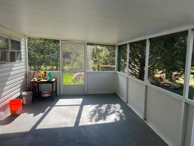 20456 SE 140TH STREET, Umatilla, FL 32784